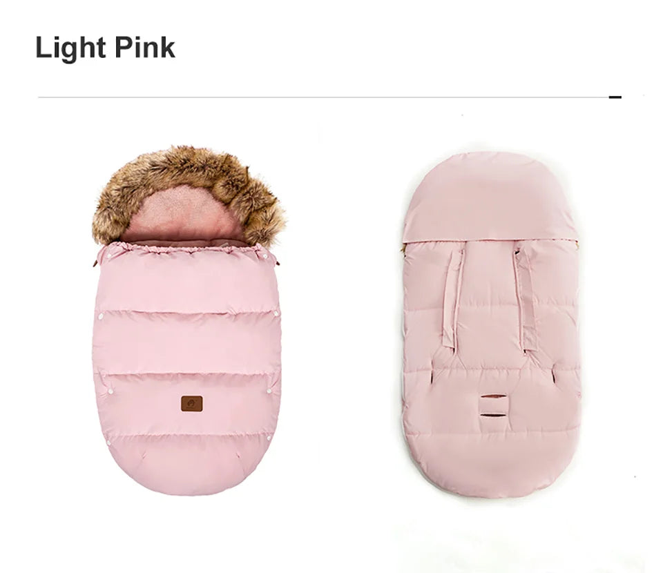 Chancelière HOUSBAY rose uni avec capuche en fausse fourrure, conçue pour les bébés de 0 à 2 ans, idéale pour balades hivernales jusqu'à -15°C.